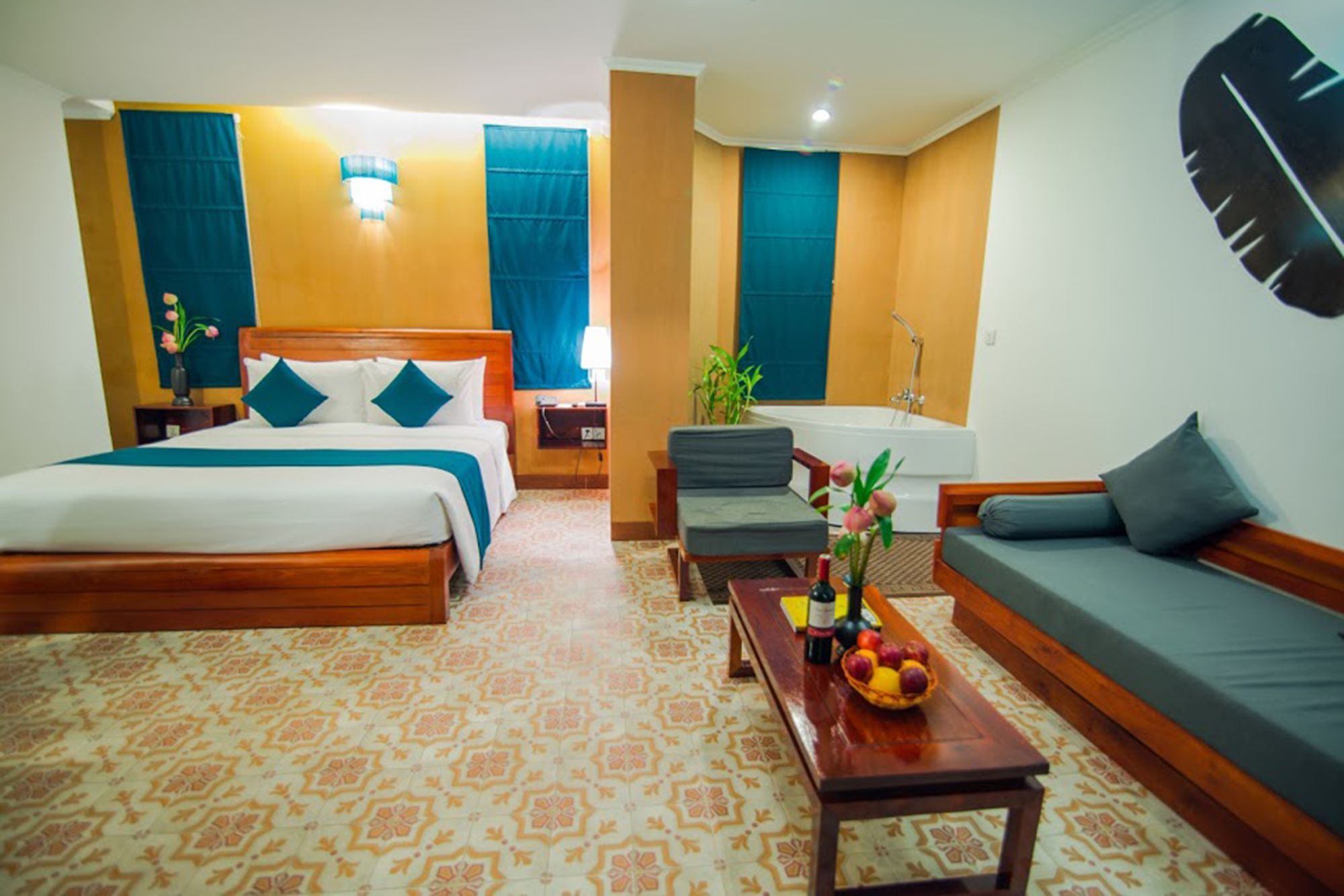 V Hotel Phnom Penh Bagian luar foto